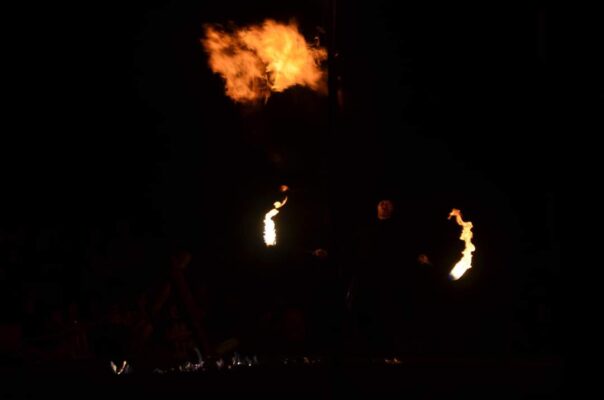 spectacle de feu la flammeche